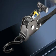 Load image into Gallery viewer, Retractable Ratchet Straps - Fast, Secure, and Tangle-Free Tie-Down Solution
