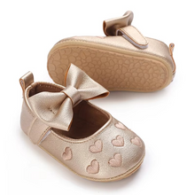 Load image into Gallery viewer, Soft Leather Non Slip Baby Walking Shoes for Girls
