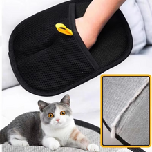 Load image into Gallery viewer, Pet Hair Removal Gloves for Dogs and Cats, Electrostatic Fur Remover for Carpets, Sofas, and Upholstery
