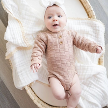 Load image into Gallery viewer, Luxurious 6-Layer Cotton Breathable Baby Swaddle Blanket with Lace Edging

