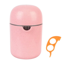Load image into Gallery viewer, Portable Manual Citrus Juicer - Fresh Juice On-the-Go
