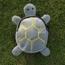 Load image into Gallery viewer, Turtle-Shaped Dog Snack Bag &amp; Pet Backpack – Soft, Portable &amp; Spacious

