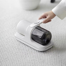 Load image into Gallery viewer, Ultimate Pet Hair Remover - Wireless Handheld Vacuum for Beds and Upholstery
