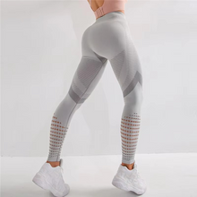 Load image into Gallery viewer, Seamless High Waisted Push Up Workout Leggings for Women
