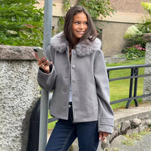 Load image into Gallery viewer, Elegant Wool Blend Hooded Women’s Coat with Detachable Fur Collar and Pockets
