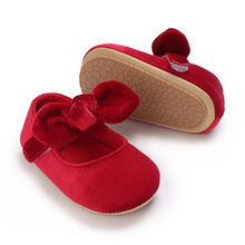 Load image into Gallery viewer, Soft Leather Non Slip Baby Walking Shoes for Girls
