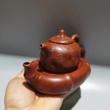 Load image into Gallery viewer, 6 Inch Yixing Purple Clay Teapot with Crack Texture Base

