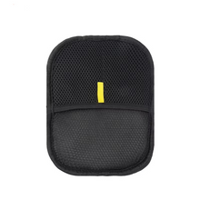 Load image into Gallery viewer, Pet Hair Removal Gloves for Dogs and Cats, Electrostatic Fur Remover for Carpets, Sofas, and Upholstery
