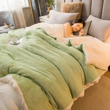 Load image into Gallery viewer, Solid Color Sherpa Blanket, Reversible Plush Duvet Cover
