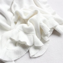 Load image into Gallery viewer, Ruffle Baby Blanket Embroidered Soft Knitted Newborn Blanket

