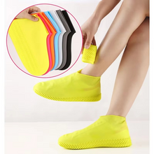 Load image into Gallery viewer, Waterproof Non Slip Silicone Shoe Covers Reusable Protective Overshoes
