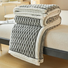 Load image into Gallery viewer, Cloud Cuddle Blanket Soft Sherpa Fleece Throw
