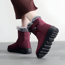 Load image into Gallery viewer, Women’s Waterproof Heeled Snow Boot

