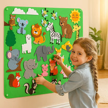 Load image into Gallery viewer, Felt Board Animal Figures with Lion and Giraffe Shapes and Tree Scenery
