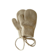 Load image into Gallery viewer, Kids Candy Color Knitted Gloves
