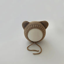 Load image into Gallery viewer, Baby Bear Knitted Hat Winter Style
