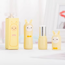 Load image into Gallery viewer, Refillable Lipstick Tube Set of 5, Empty Cosmetic Containers for DIY Lip Balm and Makeup
