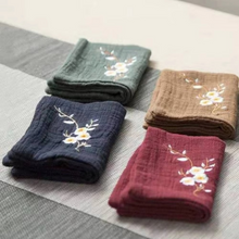 Load image into Gallery viewer, Premium Cotton and Linen Tea Towel with Embroidered Finish
