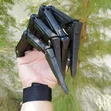 Load image into Gallery viewer, Articulated Finger Extensions Pair with Clawed Digits for Halloween Costumes

