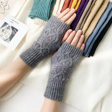 Load image into Gallery viewer, Cable Knit Fingerless Gloves for Winter Warmth
