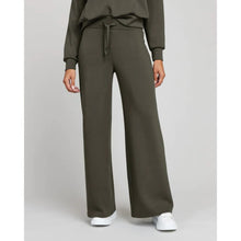 Load image into Gallery viewer, Air Essentials Pants
