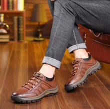 Load image into Gallery viewer, Mens Arch Support Shoes with Weatherproof Cowhide and Rubber Traction Sole
