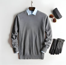 Load image into Gallery viewer, Cashmere Sweater - High Quality and Very Elegant
