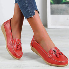 Load image into Gallery viewer, Womens Loafer Shoes with Ergonomic Footbed and Breathable Design
