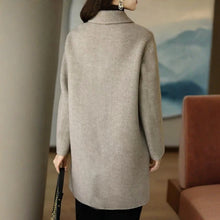 Load image into Gallery viewer, Womens Wool Winter Coat
