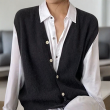 Load image into Gallery viewer, Casual knitted vest with button placket
