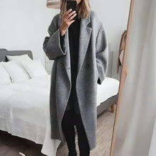 Load image into Gallery viewer, Oversize womens cashmere coat with lapel collar
