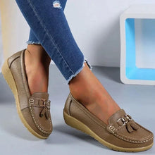 Load image into Gallery viewer, Womens Loafer Shoes with Ergonomic Footbed and Breathable Design
