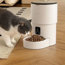 Load image into Gallery viewer, Automatic Cat Food Dispenser with Wi-Fi and Digital Touch Screen
