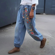 Load image into Gallery viewer, Womens denim cargo pants, Wide, loose high-waist jeans
