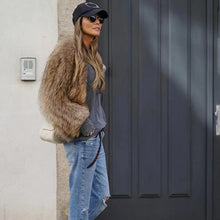 Load image into Gallery viewer, Women's Fashion Plush Faux Fur Jacket
