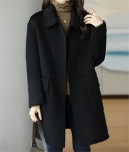 Load image into Gallery viewer, Women's Wool Winter Coat
