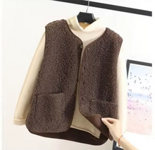 Load image into Gallery viewer, winter fleece vest
