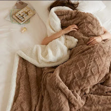 Load image into Gallery viewer, Thick Lambswool Winter Blanket, Reversible Flannel and Fleece
