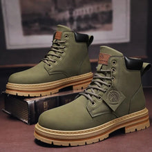 Load image into Gallery viewer, Men's Rugged Lace-Up Ankle Hiking Boots - Green
