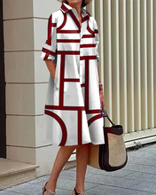 Load image into Gallery viewer, Dress with pockets and geometric print
