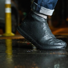 Load image into Gallery viewer, Waterproof Silicone Shoe Covers with Non Slip Sole for Rain and Snow
