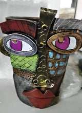 Load image into Gallery viewer, Handmade Picasso Brutalist Abstract Beauty Face Flower Pot
